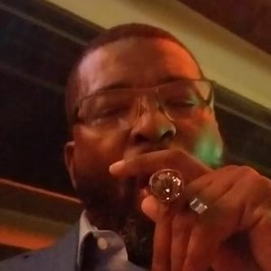 Meet your Posher, Patrick